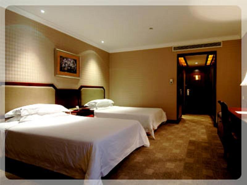 The Bund Riverside Hotel Shanghai Bagian luar foto